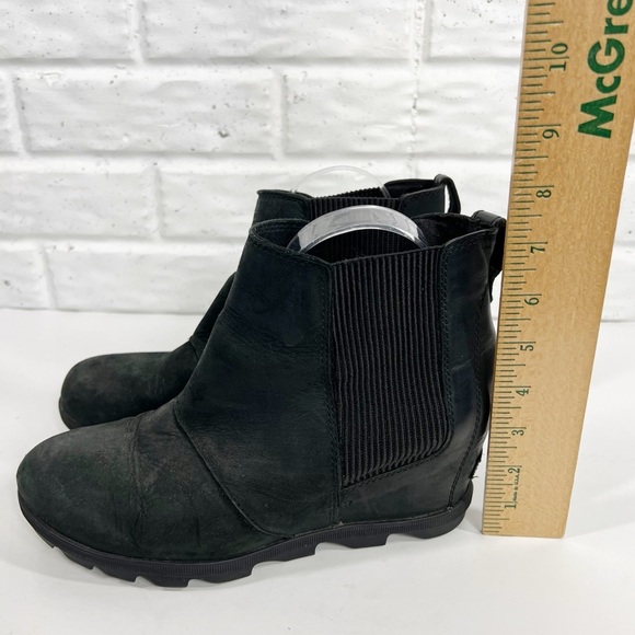 SOREL Joan of Arctic Women's Size 9.5 Black Brushed Leather Wedge Bootie - Picture 6 of 8